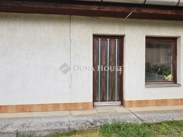 Eladó ház Kóka 165 nm