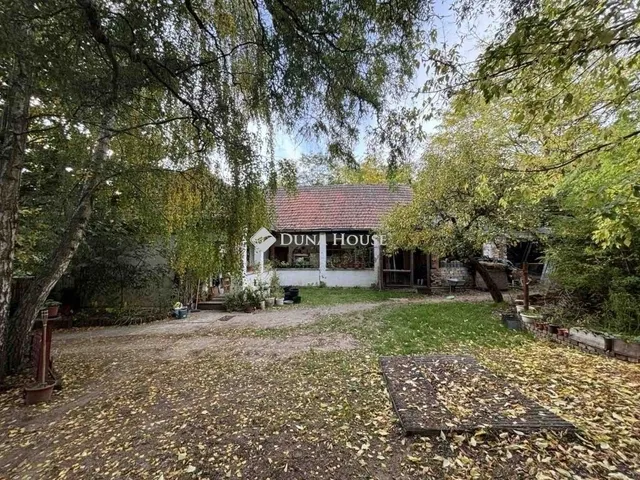 Eladó mezőgazdasági ingatlan Sülysáp 130 nm