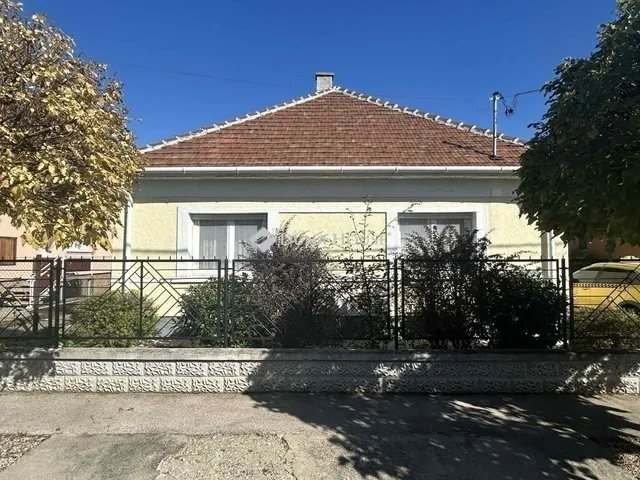 Eladó ház Vecsés 80 nm