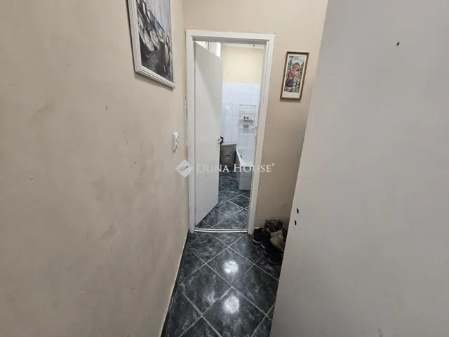 Eladó ház Pécel 63 nm