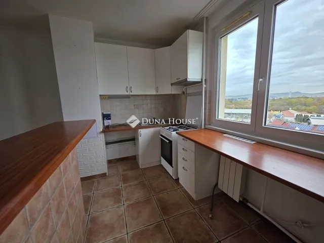 Eladó lakás Budapest X. kerület 74 nm