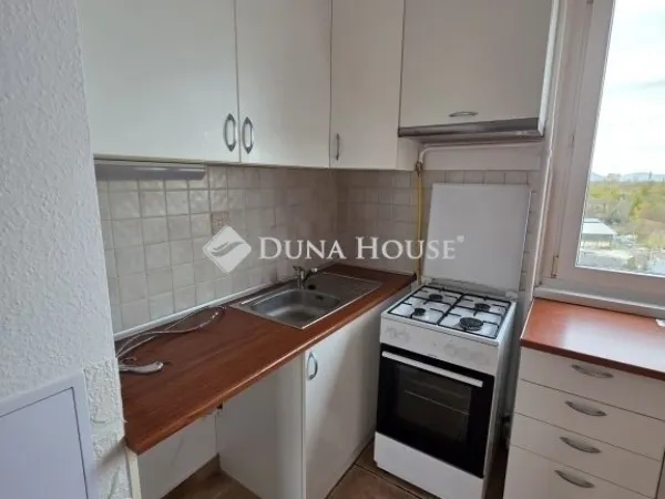 Eladó lakás Budapest X. kerület 74 nm