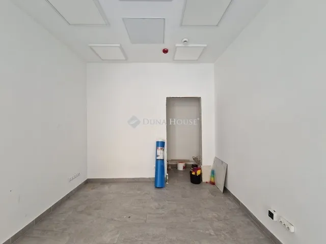 Eladó kereskedelmi és ipari ingatlan Budapest VIII. kerület 17 nm