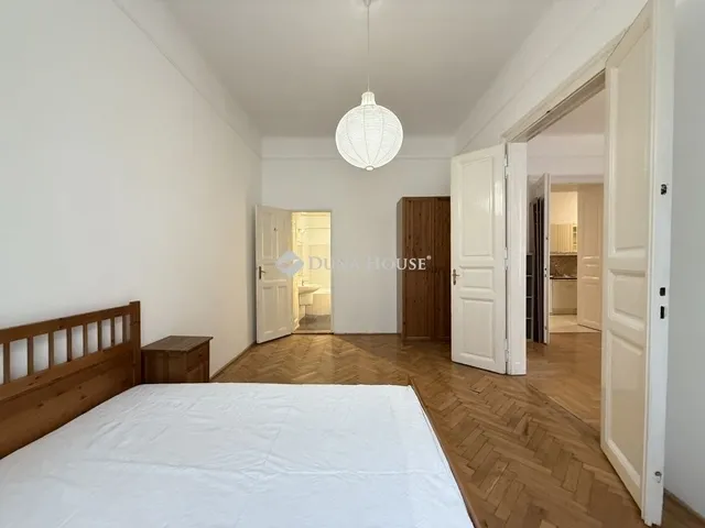 Eladó lakás Budapest VI. kerület 87 nm