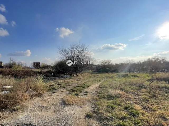 Eladó telek Maglód 816 nm