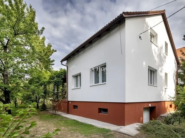 Eladó ház Budapest XVI. kerület, Mátyásföld 210 nm