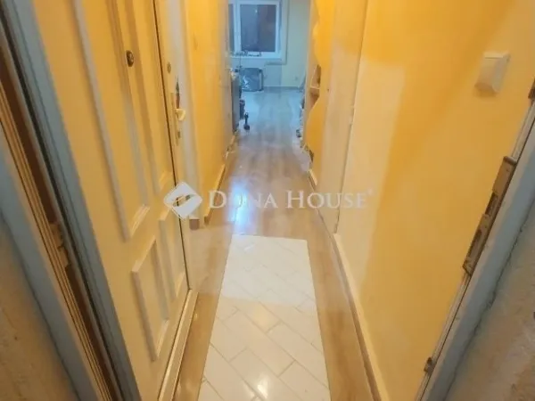 Eladó lakás Budapest XXI. kerület, Csillagtelep 36 nm