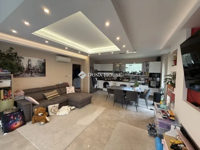 Eladó lakás Nagytarcsa 85 nm