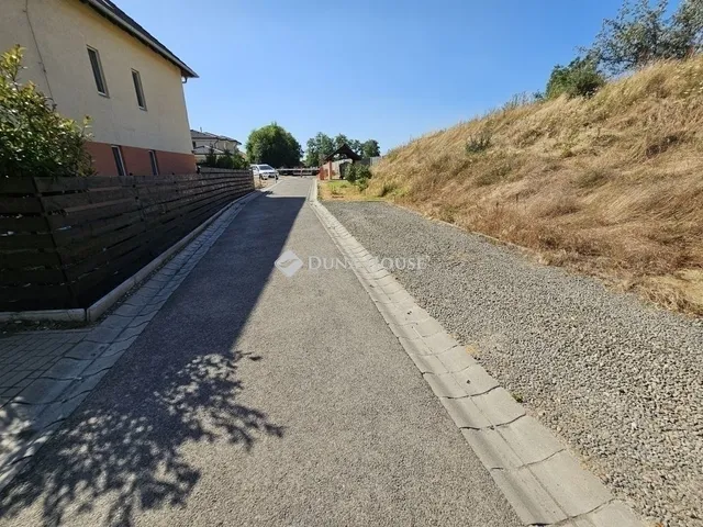 Eladó lakás Üllő 38 nm