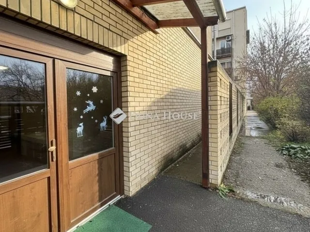 Eladó lakás Budapest XVIII. kerület 73 nm