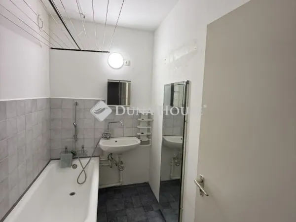 Eladó lakás Budapest XVIII. kerület 67 nm