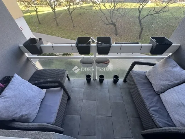 Eladó lakás Budapest XVIII. kerület, Havanna lakótelep 72 nm