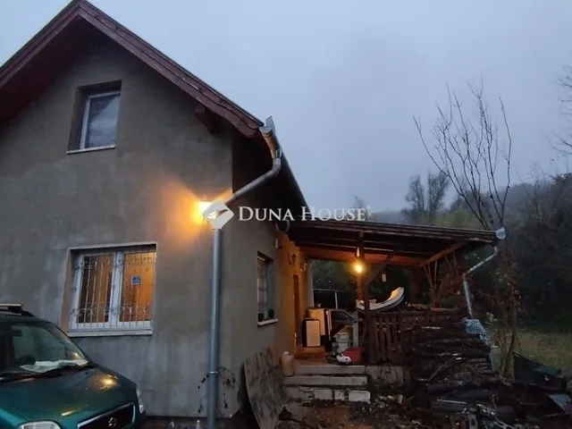 Eladó üdülő és hétvégi ház Pécel 65 nm