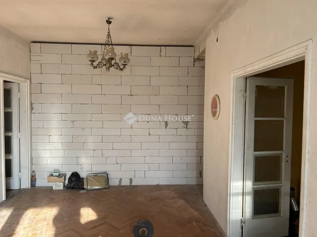 Eladó ház Bag 199 nm