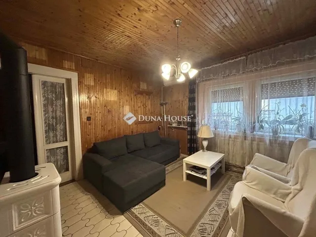 Eladó ház Vecsés 98 nm