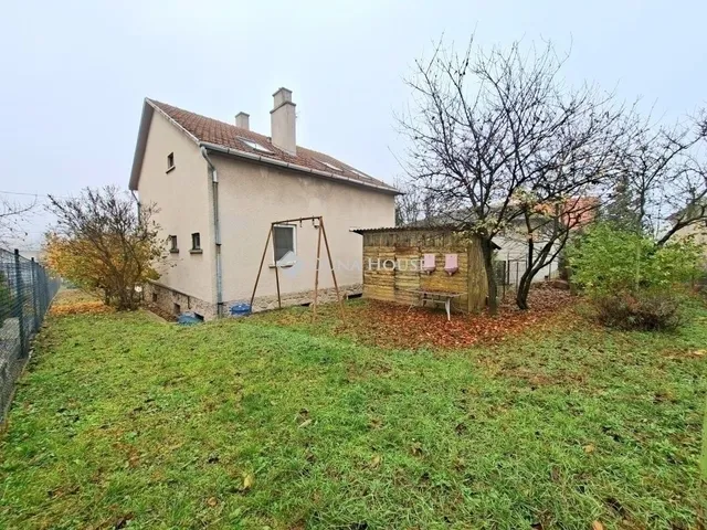 Eladó ház Budapest XVII. kerület, Rákoskert 204 nm