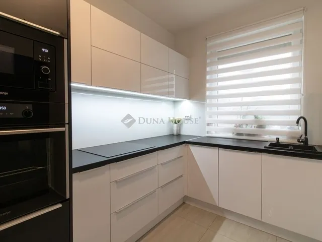 Eladó lakás Vecsés 120 nm