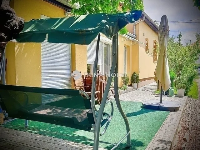 Eladó ház Budapest XVII. kerület, Rákoskert 123 nm