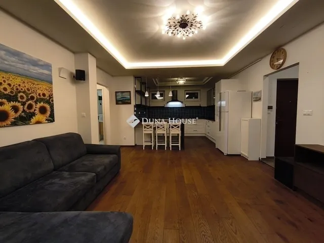 Eladó lakás Gödöllő 74 nm