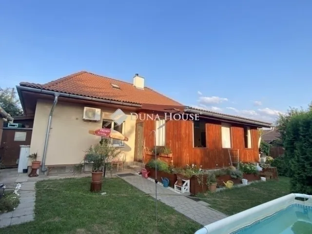 Eladó ház Budapest XVII. kerület, Strázsahegy 150 nm