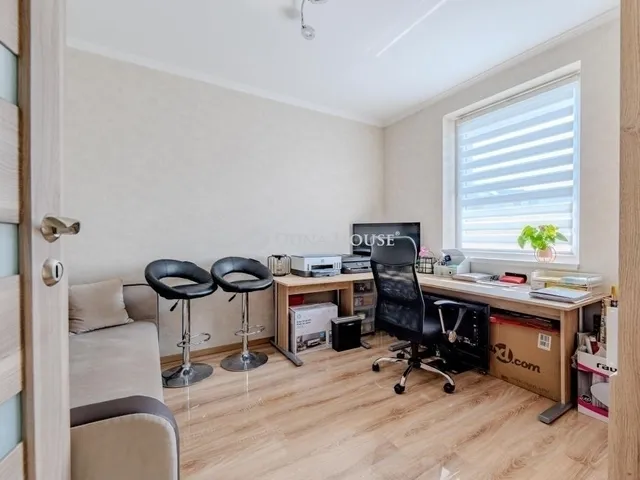 Eladó ház Üllő 217 nm