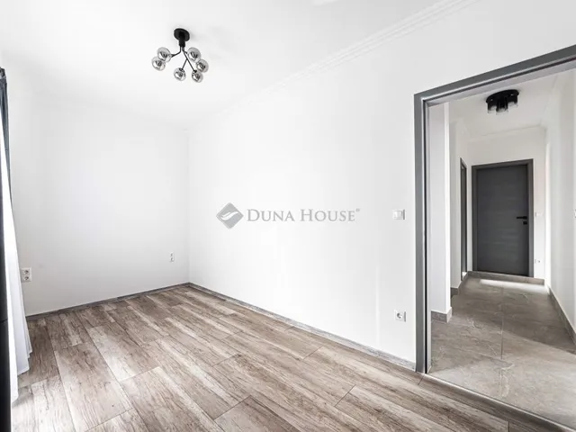 Eladó ház Budapest XVIII. kerület 274 nm