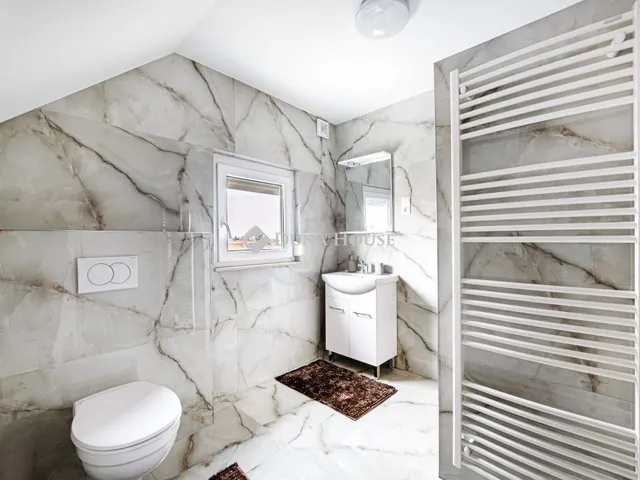 Eladó ház Budapest XVIII. kerület 274 nm