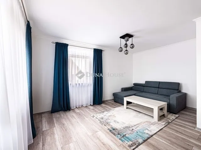 Eladó ház Budapest XVIII. kerület 274 nm