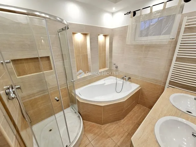 Eladó ház Üllő 110 nm