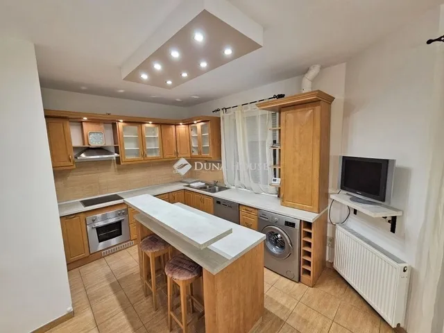 Eladó ház Üllő 110 nm