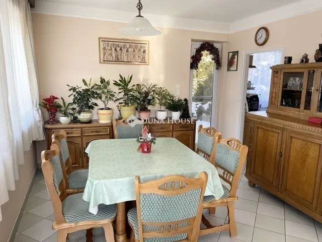 Eladó ház Budapest XVII. kerület 186 nm