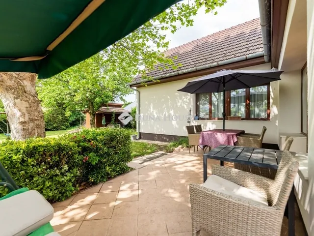 Eladó ház Budapest XVII. kerület 240 nm