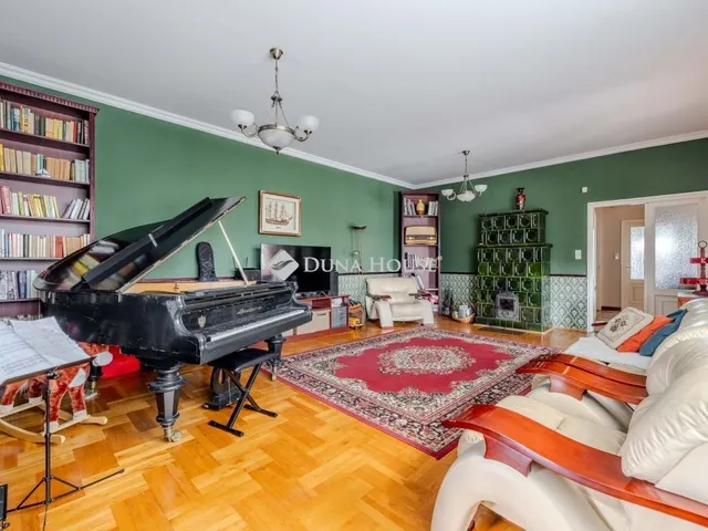 Eladó ház Budapest XVII. kerület 240 nm