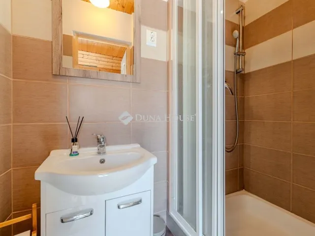 Eladó ház Budapest XVII. kerület 240 nm