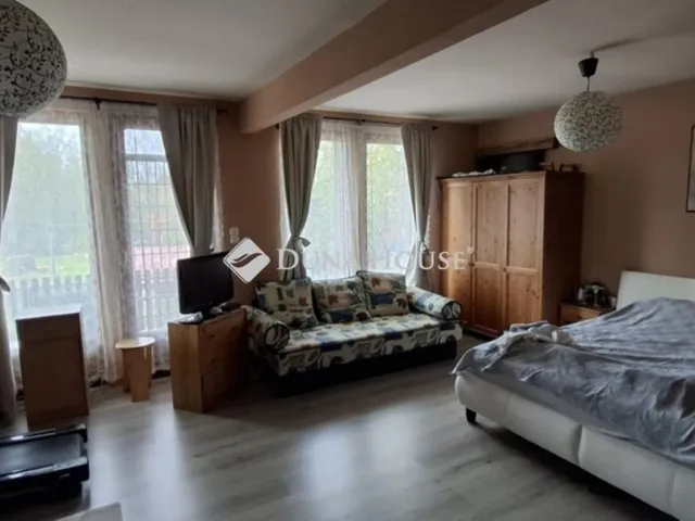 Eladó ház Vecsés 168 nm