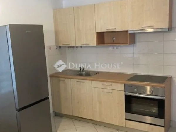 Eladó lakás Budapest VIII. kerület, Corvin negyed 71 nm