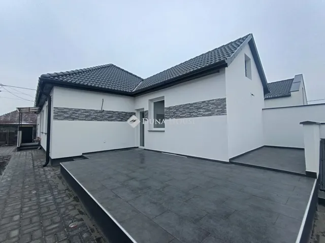 Eladó ház Nagykáta 87 nm
