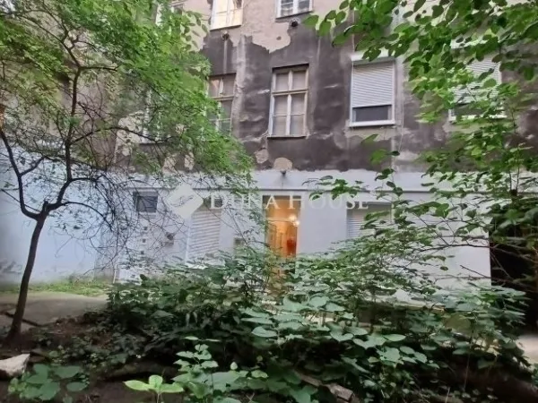 Eladó lakás Budapest VI. kerület, Nagykörúton belüli terület 24 nm