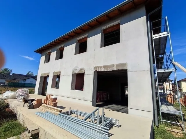 Eladó ház Vecsés 168 nm