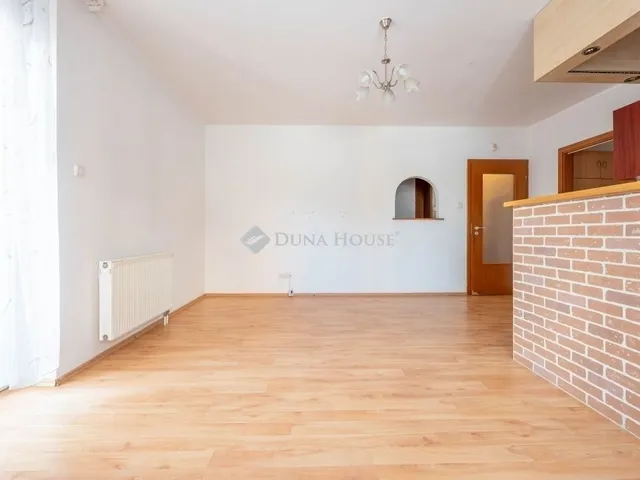 Eladó lakás Budapest XVI. kerület, Árpádföld 69 nm