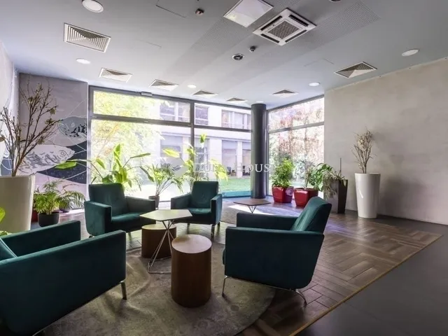 Eladó lakás Budapest VI. kerület, Nagykörúton belüli terület 55 nm