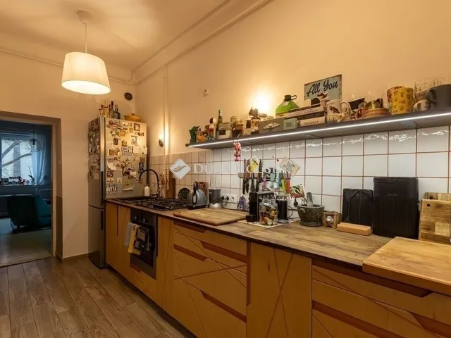 Eladó lakás Budapest III. kerület, Újlak III. ker. 63 nm