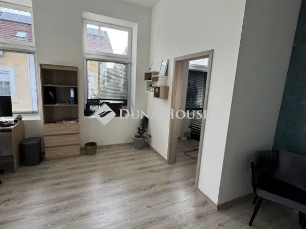 Eladó lakás Budapest XV. kerület, Pestújhely 41 nm