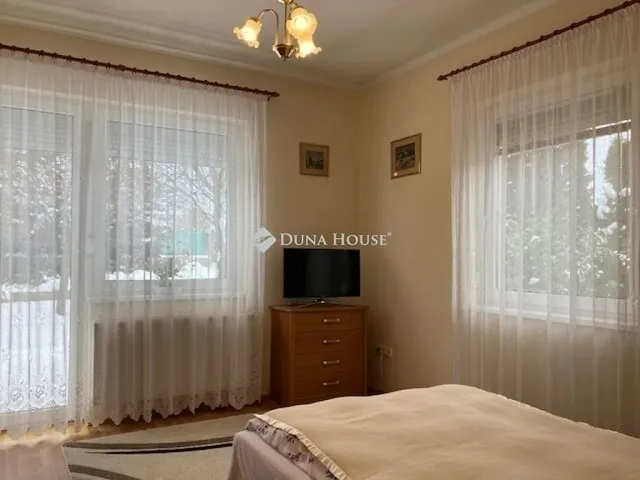 Eladó ház Budapest XVII. kerület, Rákoskert 138 nm