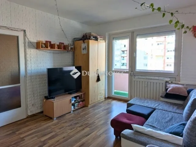 Eladó lakás Budapest III. kerület, Békásmegyer 52 nm