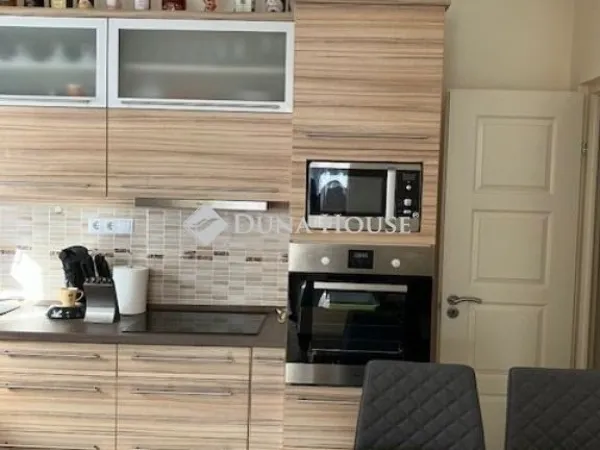 Eladó ház Budapest XVII. kerület, Szent-László telep 70 nm