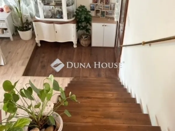 Eladó ház Maglód 179 nm