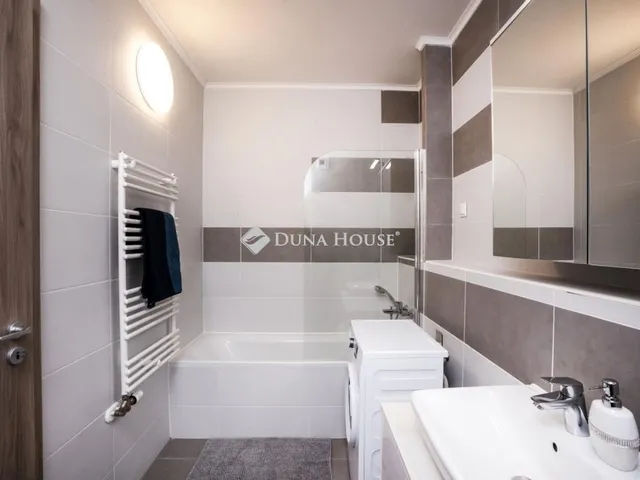 Eladó lakás Budapest XIII. kerület, Angyalföld 72 nm