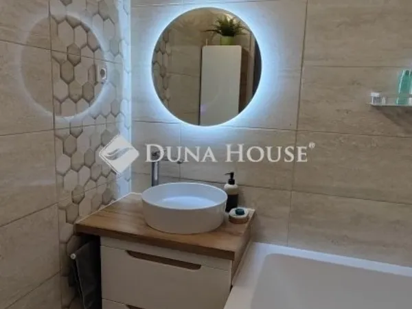 Eladó lakás Budapest X. kerület, Felsőrákos 71 nm