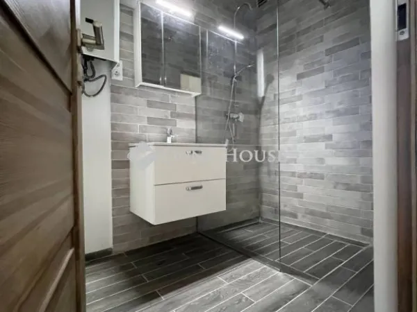 Eladó lakás Budapest II. kerület, Szemlőhegy 63 nm